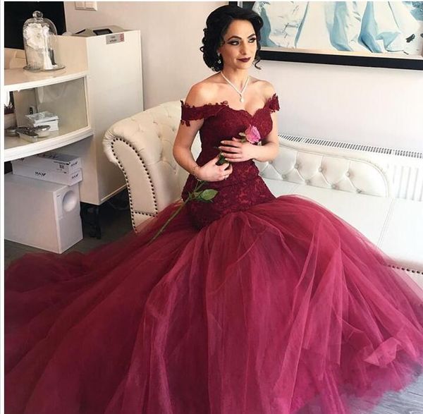 

2017 burgundy mermaid prom dresses off shoulders sweetheart lace bodice tulle long backless royal blue evening gowns sweep train, Black