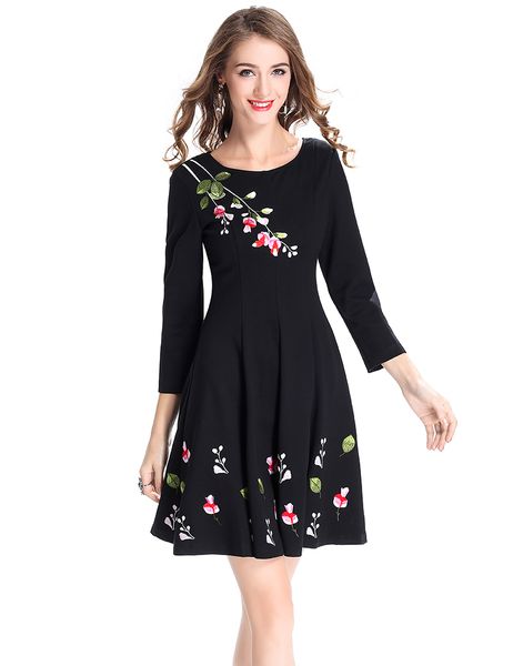 

embroidery women a-line dress rund neck 3/4 sleeve dresses 1017202, White;black
