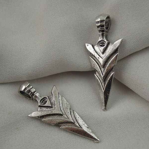 

ретро стиль античный серебряный сплав меч очарование оружие кулон ремесло декор 14pcs ювелирных изделий, Bronze;silver