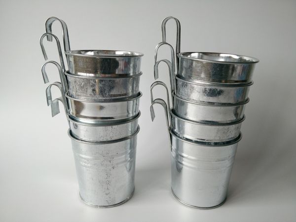 

wholesale-10pcs wall hanging galvanized bucket silvery metal plant flower pots hanging wedding tub vertical balcony pot