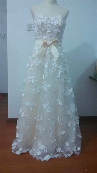 

2017 princess appliques lace a-line wedding dresses with bow tulle plus size wedding party bridal gowns vestido de novia bw17, White