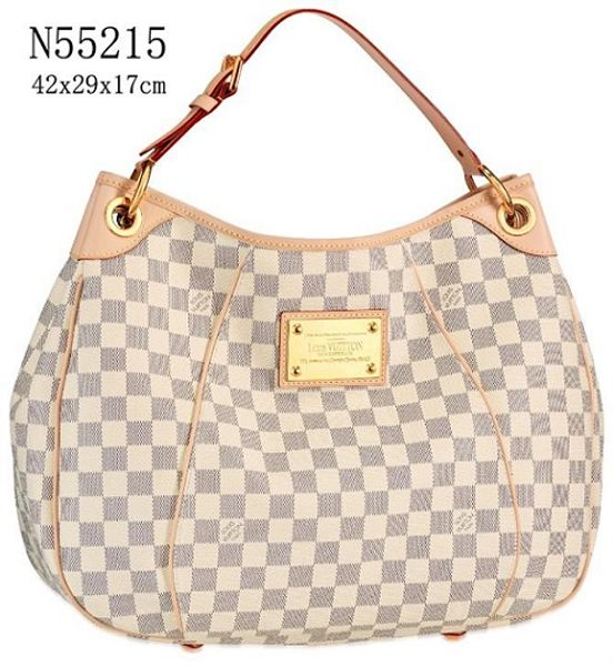 

Акция "Новые поступления" !!! Фирменное наименование Модные кожаные сумки из искус