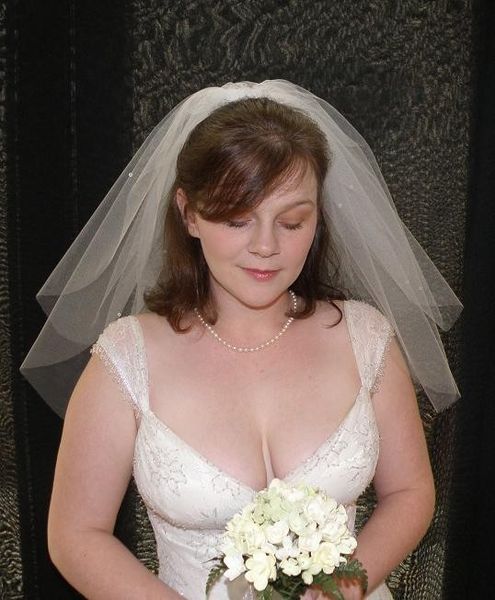 

new amazing sale shoulder white ivory cut edge veil mantilla veil bridal head pieces for wedding dresses, Black