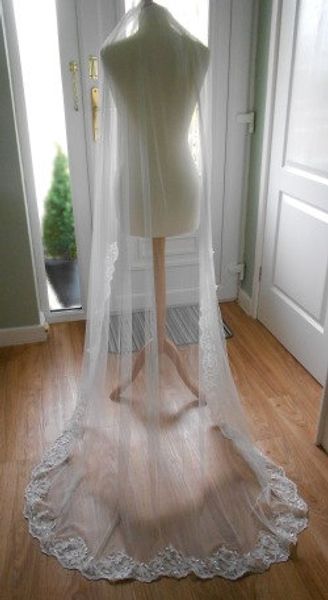 Incrível imagem real elegante barato melhor venda capela branco marfim laço applique véu mantilla cabeça de noiva para vestidos de casamento