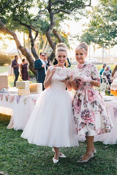 

tea length wedding dresses sheer neck lace organza short wedding dresses country plus size wedding dresses petite bridal gowns, White
