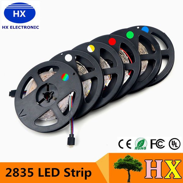 SMD 2835 RGB LED Strip light 300LEDs / 5M Lampada a nastro per stringhe di Capodanno Più luminosa di 3528 3014 Prezzo più basso 5050 5630 Nastro