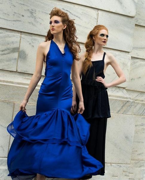 

2016 blue backless evening dresses vintage halter neckline prom gowns party dress floor length mermaid formal gowns dress, Black;red