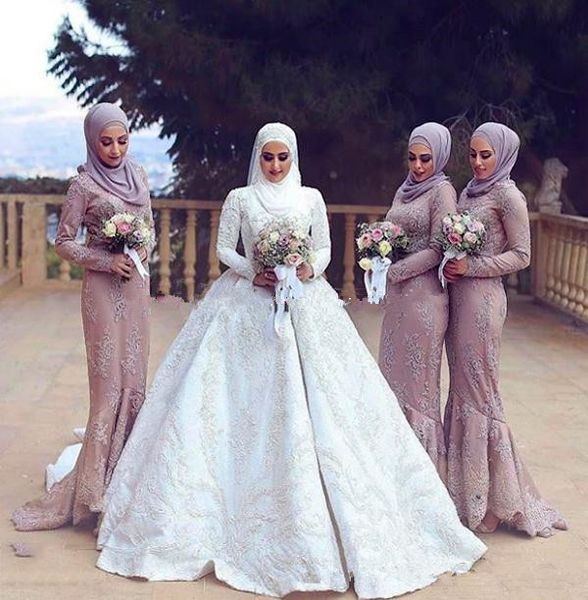  Hijabi  Bridesmaid 