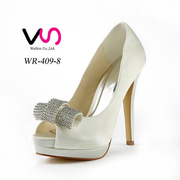 Großhandel Super High Heel Mode Luxuriöse Strass Hochzeit Schuhe Silber Abendschuhe High Heel Brautschuhe Party Prom Frauen Schuhe Braut Schuhe Von Luxuriöse Weiße Stiletto Pumps High Heels Peep Toe Sandalen