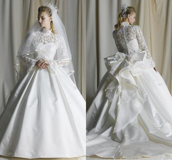 Старинные кружева высокая шея свадебные платья с длинным рукавом атласное бальное платье ruched свадебные платья обратно покрыты кнопки оборками свадебные платья
