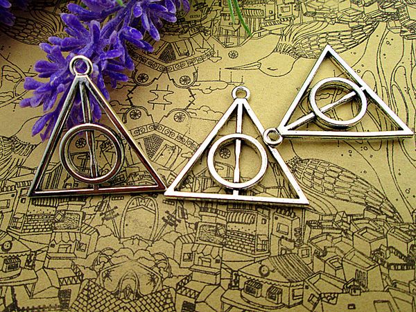 

24pcs triangle charms, antique silver triangle charm pendant, jewelry findings 32x32mm, Bronze;silver
