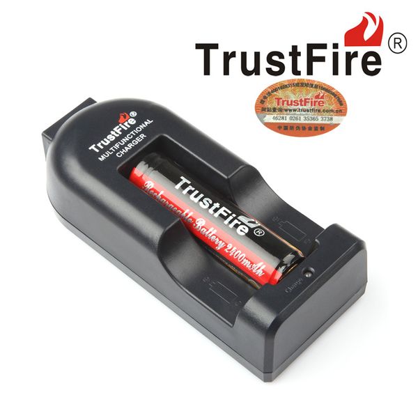 100% Autêntico Trustfire TR002 Carregador de Bateria para 18650 16450 14500 18350 Baterias Recarregáveis ​​VS Nitecore I8 EUA REINO UNIDO DA UE AU PLUGA AVIAVEL