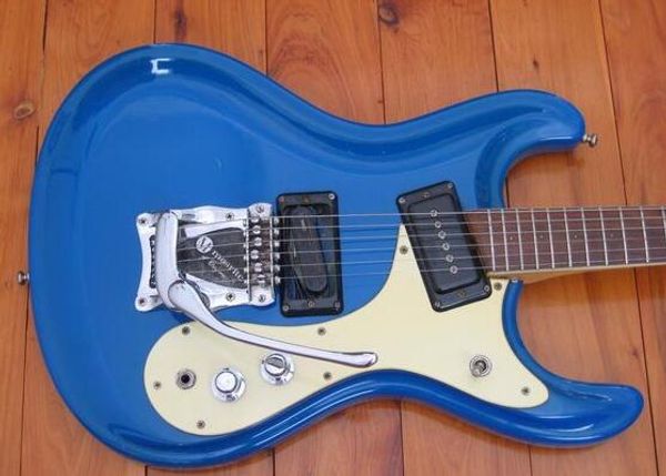 Johnny Ramone Signature Venture 1966 Metallic Blue Chitarra elettrica Bigs Tremolo Bridge Dark Aqua White Pickupgard P-90 Pickups