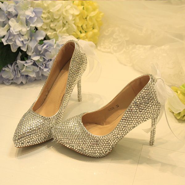 Новый дизайнер Серебряный цвет заостренный носок 4 дюйма высокие каблуки свадебные свадебные туфли с свадьбой для шпильки белые кружева бантики женские туфли