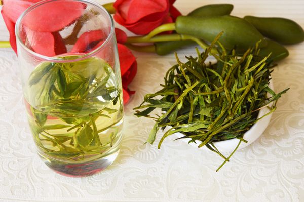 

[mcgretea]good 2022 new handmade dragon well organic green tea, good quality mingqian west lake longjing tea leaves 200g good drink