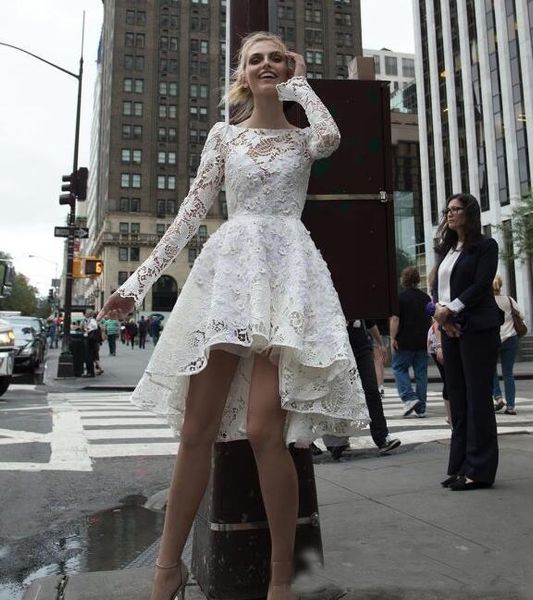 

2017 Modern Sexy Backless Long Sleeves Full Lace Wedding Dresses High Low Outfits Bateau Neck Knee Length Short Bridal Party Gown