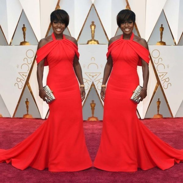 2017 Celebrity Oscar Vestidos de Noite Plus Size Halter Cetim Fora Do Ombro Vestidos de Baile Trem Da Varredura Mulheres Negras Formal Vestido de Festa Custom Made