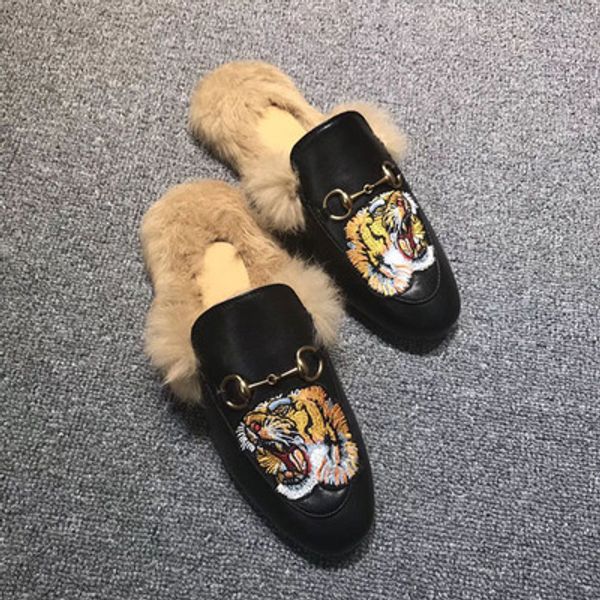 

famous velvet prince town muller woman leather rabbit fur slippers women wool loafers slipper lady mules casual shoes with box many colors, Black