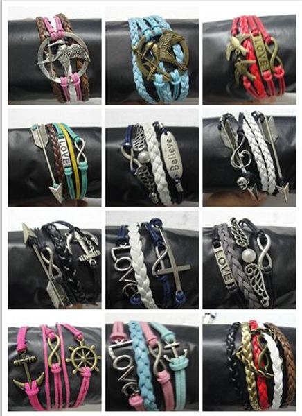 Aleatório 50 estilos 30 pcs Pulseira De Couro Infinito Cruz Âncora Amor Coração Coruja Acredite Pérola Charme Casal Pulseira