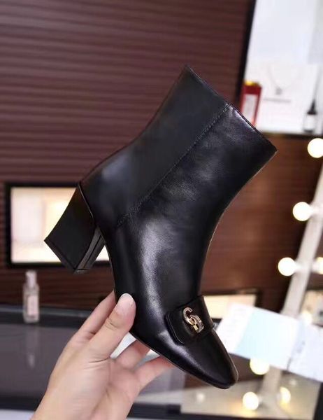 

Fa hionville u749 black genuine leather thick heel buckle hort boot quare tote fa hion luxury de igner work