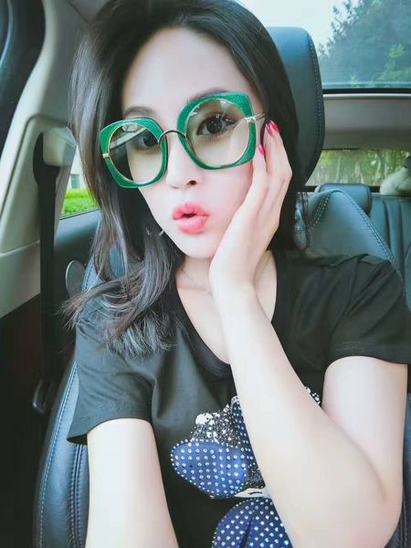 

latest selling popular fashion 039s women sunglasses mens sunglasses men sunglasses gafas de sol sun glasses uv400 lens with box, White;black