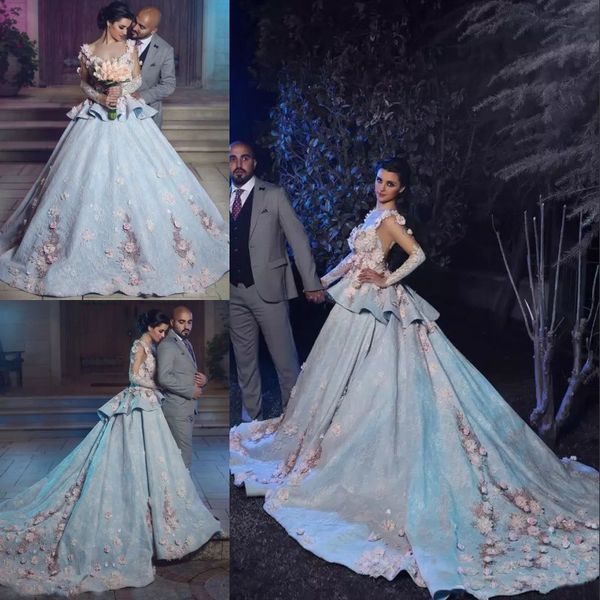 2017 Glamour Lace Vestidos de casamento com apliques florais 3D Abertas decote manga comprida Vestidos de noiva Stunning Princesa Vintage vestidos de casamento