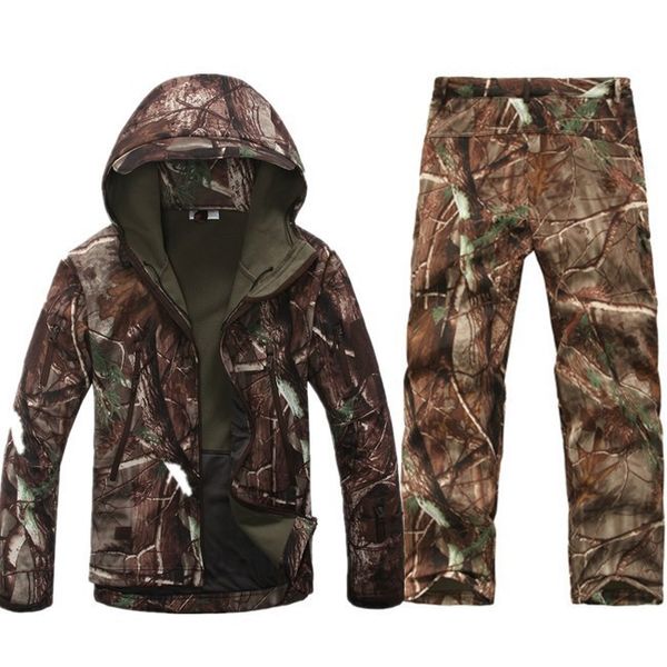 

autumn winter europe russia tide men outdoor jacket tracksuit sportswear green leaves camouflage print hiking climbing nylon camping clothes