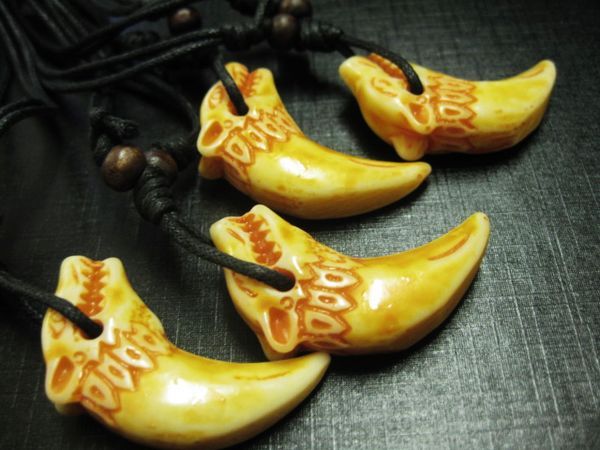 

4 pcs yqtdmy cool men's fashion faux rock style devil totem cool necklace, Silver