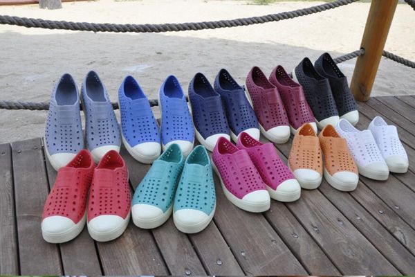 

sale 2017 white women shoes native miller jefferson fashion lovers hole shoe brand flat sandals casual native shoes size35-44, Black