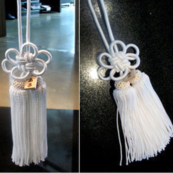 J01 X002 Hot Sale Junction Produce Jp Fusa Kiku Knots Rope White Vip Charm In Box Best Accessories For Car Interior Best Accessories For Your Car From