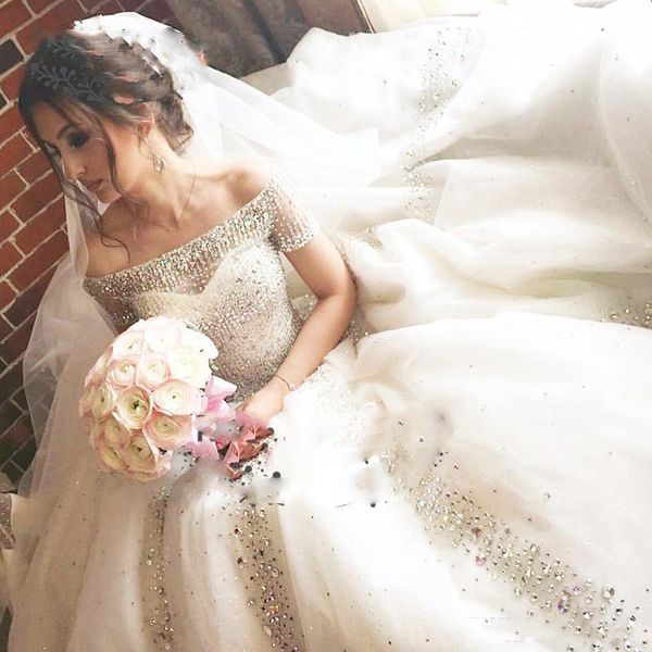 

shinning beaded boat neck wedding dresses off the shoulder short sleeves bridal gowns sweep train wedding vestidos custom made, White