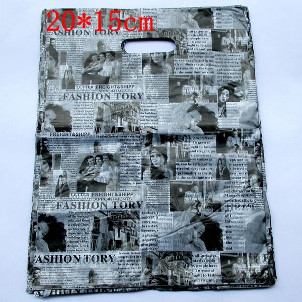 

wholesale- 100pcs/lot english newspaper design plastic gift bag 20*15cm clothes jewelry packaging bag big plastic shopping bags 152021