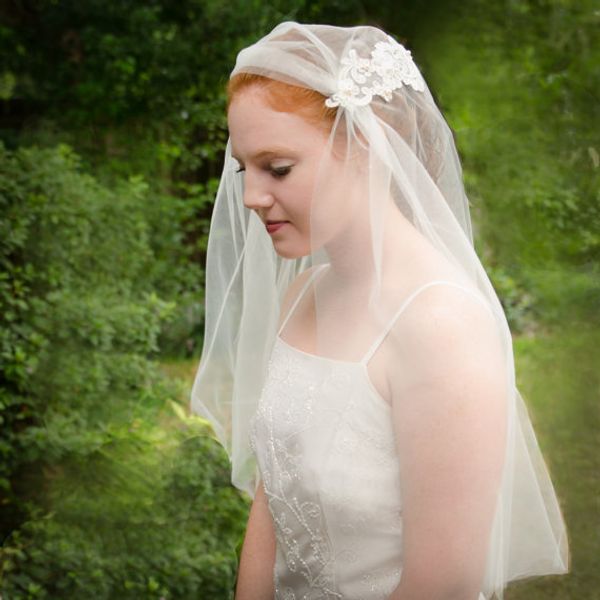 

juliet cap white ivory champagne wedding veil two layer elbow length bridal veil cut edge pearls applique tulle, Black