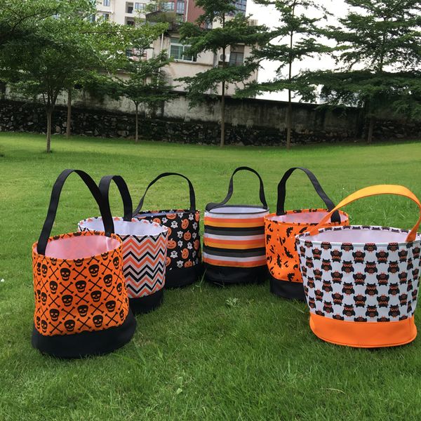

Whole ale blank 2019 new arrival halloween bucket owl bat pumpkin multi chevron tripe printing halloween candy tote bag