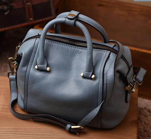 

the new spring and summer 2017 in europe and boston leather handbags leather bag shoulder diagonal pillow bag