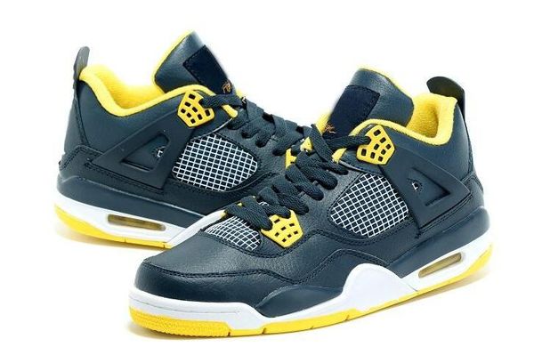 

new 4s basketball shoes men sneakers designer black yellow red white grey red cement thunder 4 4s sports shoes for men