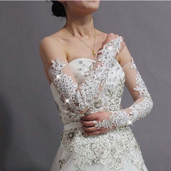 

Luvas De Festa 2018 White Ivory Sexy Gorgeous Gloves Bridal Lace Wedding Gloves With Rhinestones Gloves Wedding Accessories