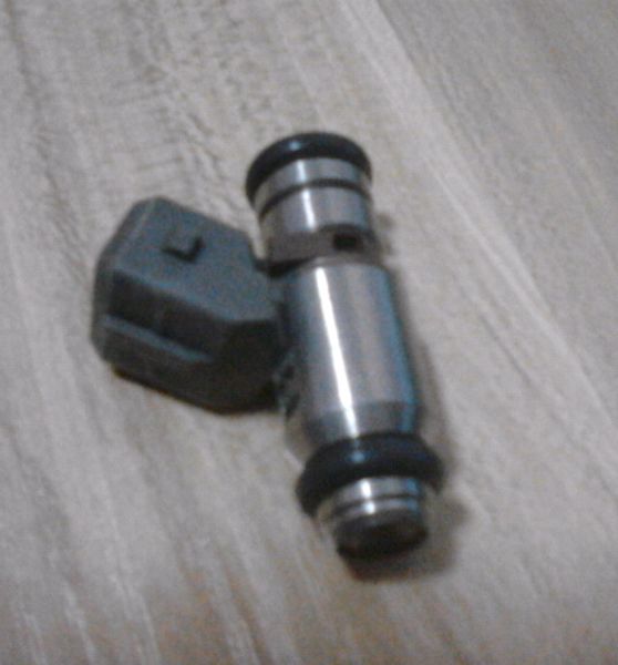 

brand new fuel injector weber / marelli / ducati fuel injector iwp043