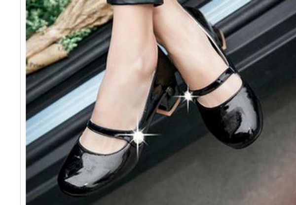 

coarse documentary shoes woman with round head paint shallow mouth size code word buckle shoes furuisource, Black