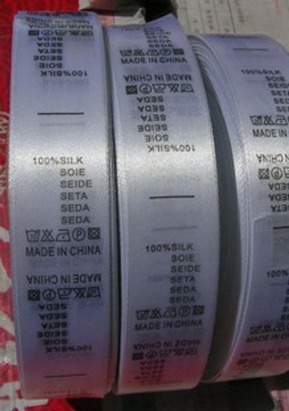 

Noções de costura e Ferramentas smile1507