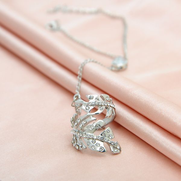 

2017 fashion bracelet with crystal ring leaves11, Golden;silver