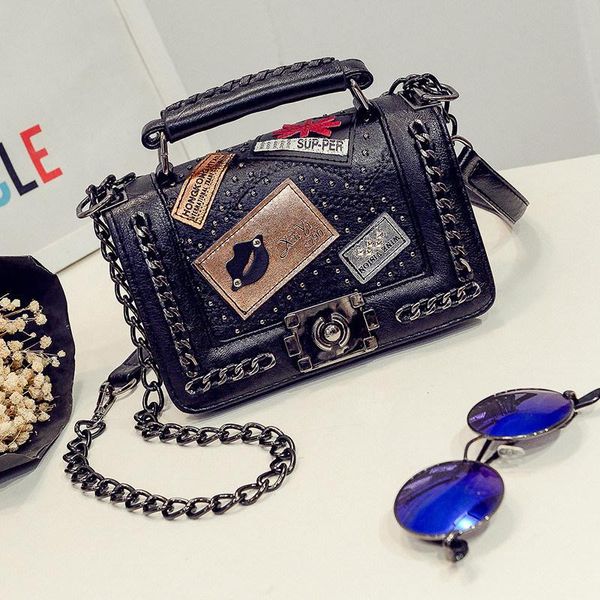 

shoulder bag designer luxury women bags new retro chain small square bag famous brand rivets phone handbags ladies messenger bags