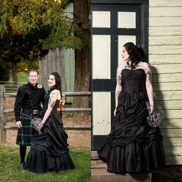 Discount Vintage Gothic Black Wedding Dress Ruched Draped Floor
