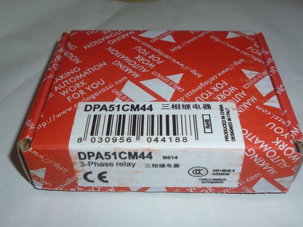 

DPA51CM44 3 Phase relay B014 2PCS/LOT