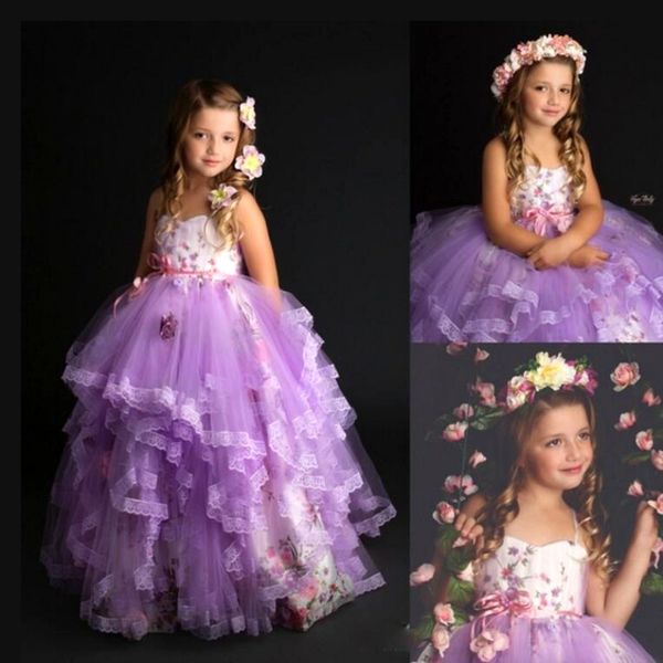 Vestito da compleanno per bambina viola chiaro adorabile Abiti da bambina in pizzo con applicazioni di spaghetti Abiti da spettacolo per ragazze in tulle gonfio per matrimoni