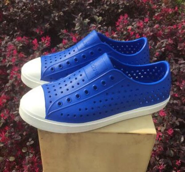 

2017 summer lover hole hollow sandals mules footwear couple shoe women anti-skid beach flats casual shoes sandalias, Black