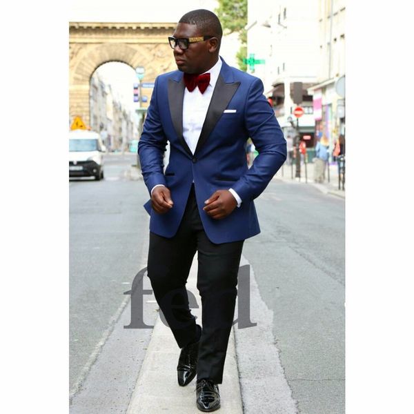Compre Traje Azul Marino Y Pantalón Negro Para Hombre Un Botón Negro Solapa Enarbolada Novio Desgaste Plus Size Wedding Tuxedos A 12668 Del Wevens