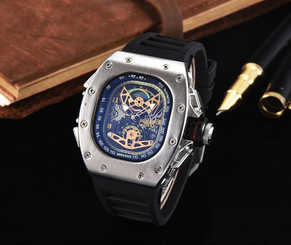 

Ca ual fa hion hollow watche men watch army kull port quartz watch