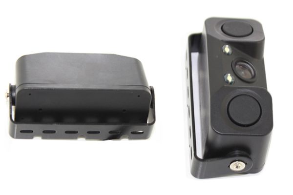 

авомобилна камеѬа  даиком pz451 1 / 3cmos ип вокой екои изобѬажени 2-в-1 ви