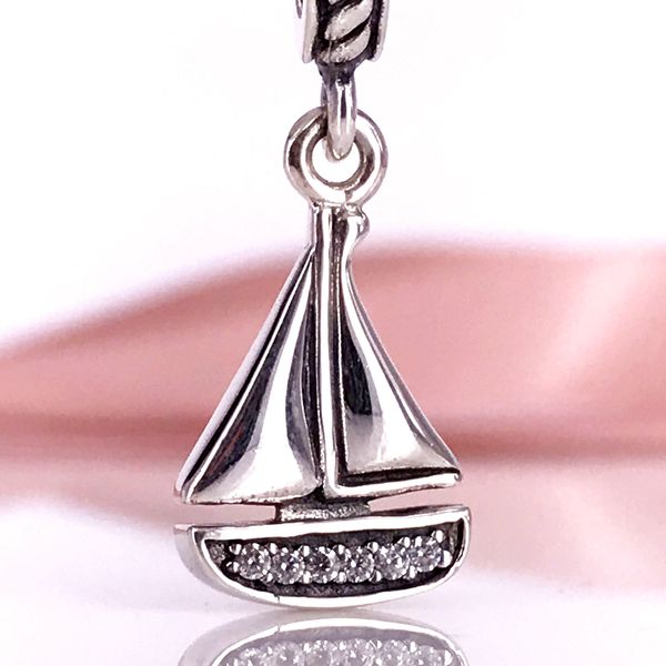 

authentic 925 sterling silver sterling silver sailboat dangle charm fit diy pandora bracelet and necklace 791138cz, Black